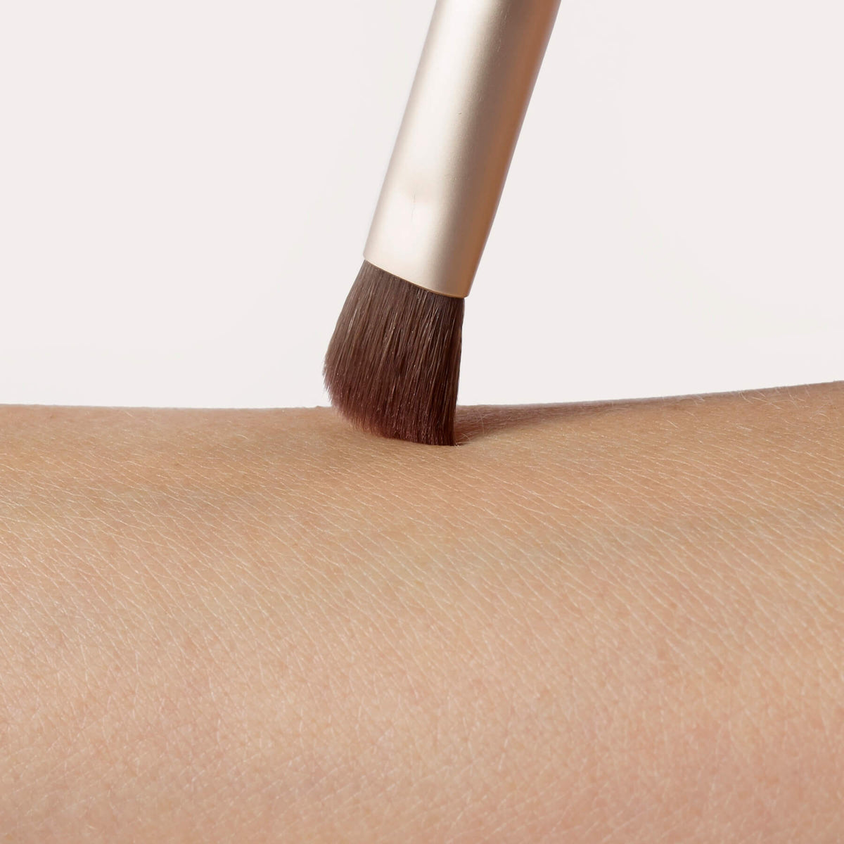 Pro Series Flat Eye Brush